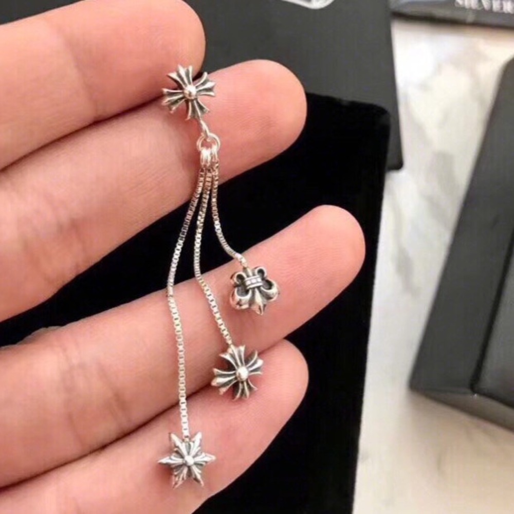 ChromeHearts earring